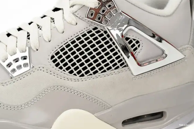 Cheap TBK 4 Moments Jordan Air AQ9129-001 Frozen WMNS 0505